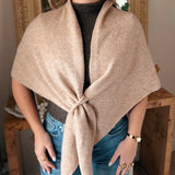 Triangle Poncho Scarf w. Loop - Gray/Camel