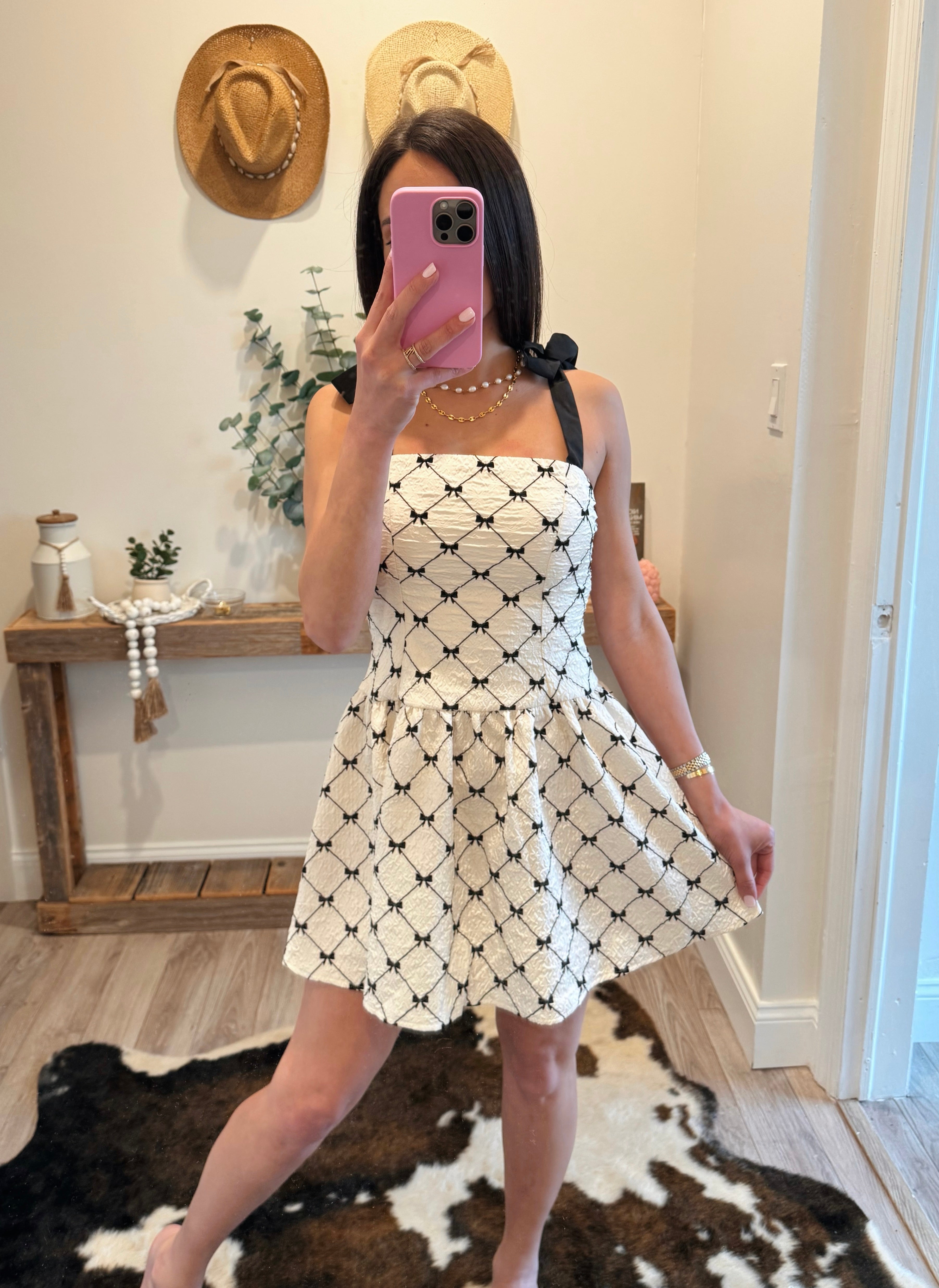 Bow Printed Mini Dress w. Bow Straps SHOP LYSS + LIN Bow Printed Mini Dress w. Bow Straps SHOP LYSS + LIN