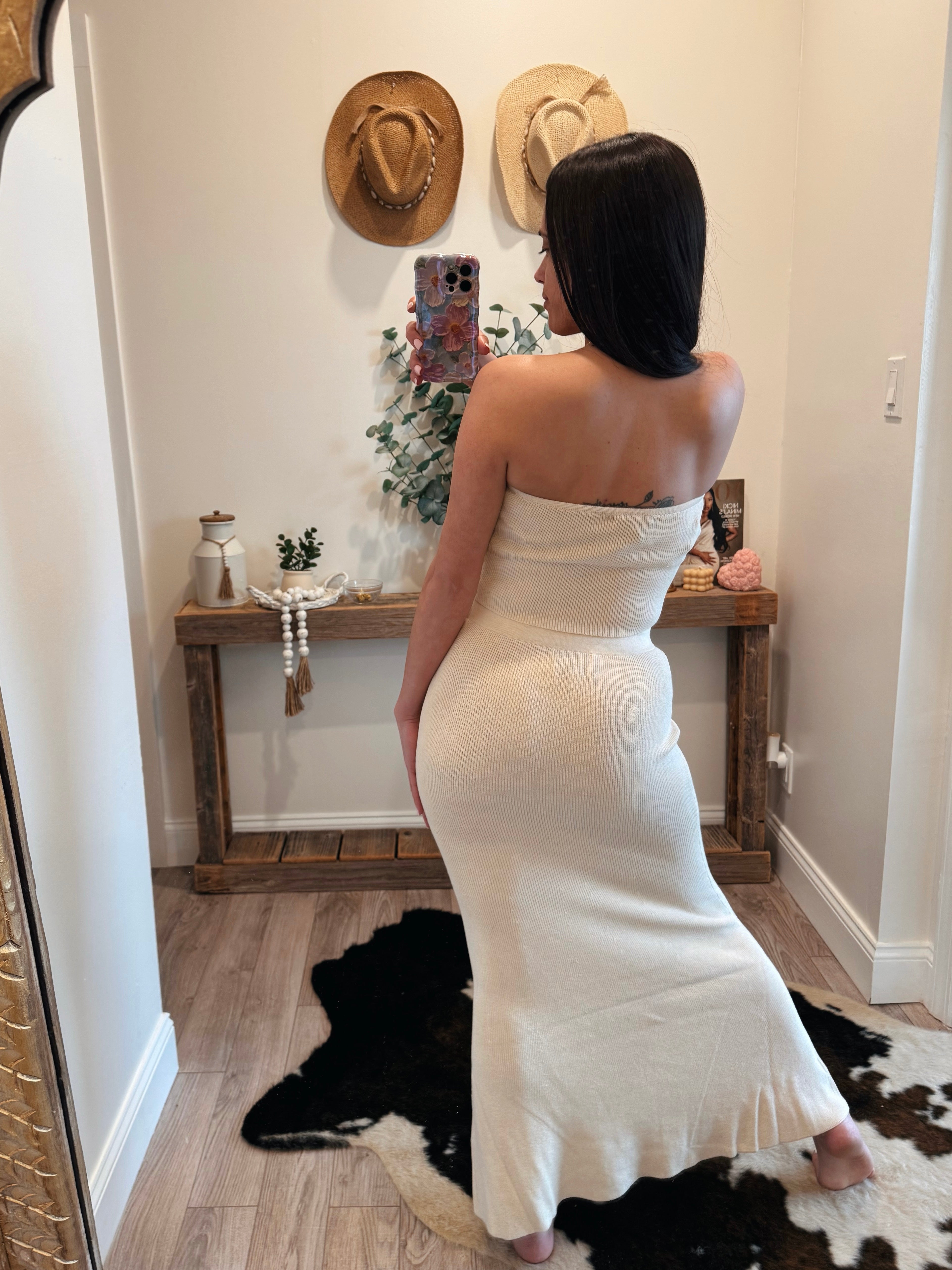 KNIT BANDEAU TOP AND MERMAID SKIRT SET M KNIT BANDEAU TOP AND MERMAID SKIRT SET M