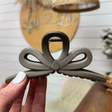 Xtra Large Matte Bow Hair Clip Claw