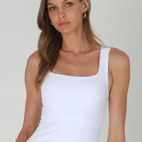 NIKIBIKI Clean Line Square Top
