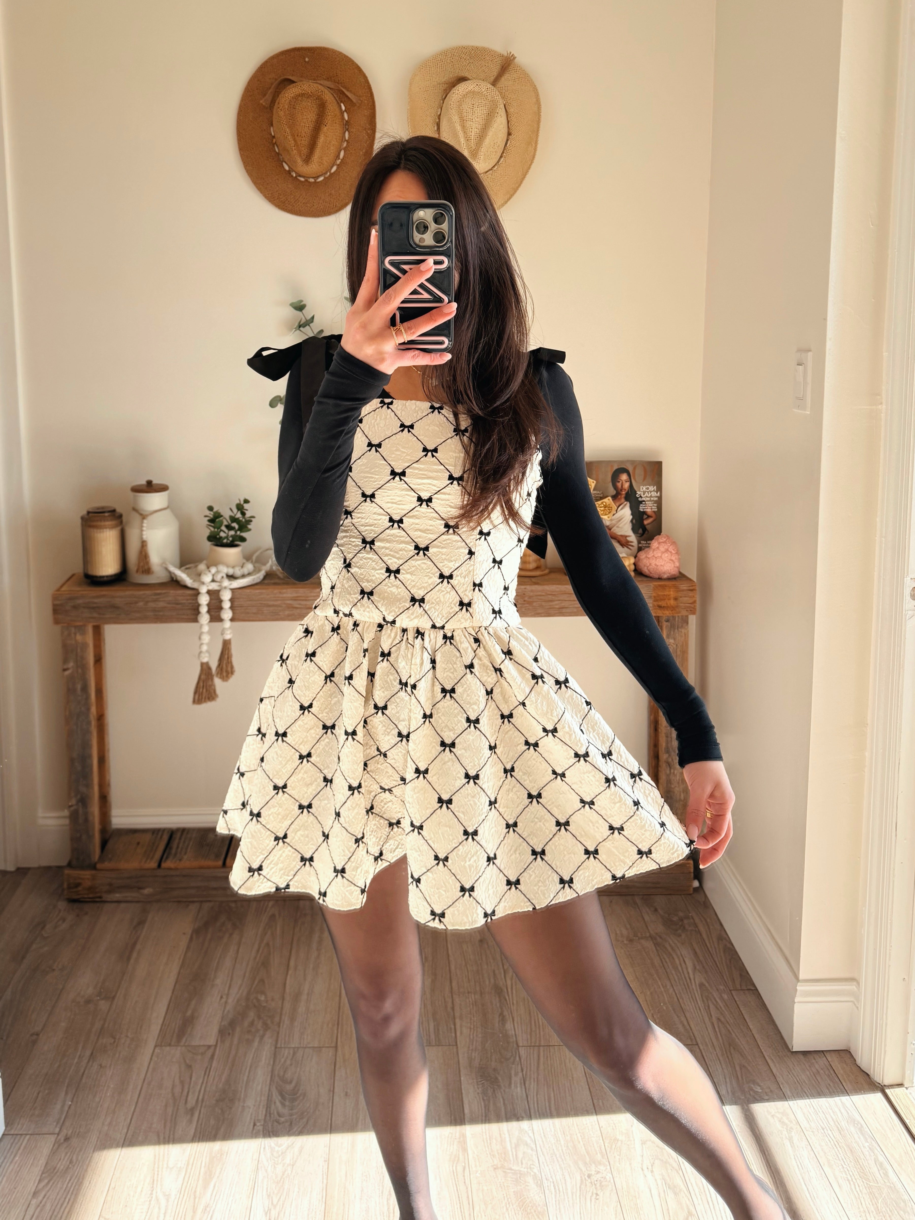 Bow Printed Mini Dress w. Bow Straps SHOP LYSS + LIN Bow Printed Mini Dress w. Bow Straps SHOP LYSS + LIN