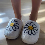 Indoor / Outdoor Slippers - Smiling Daisies - White