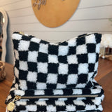 Teddy Pouch-Checkered Black